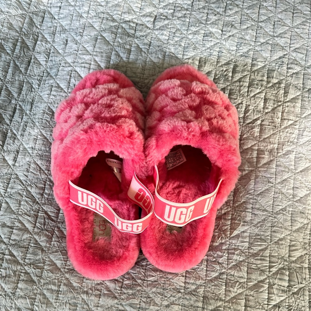 Womens ugg slide slippers